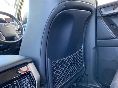 TOYOTA LAND CRUISER PRADO - 10