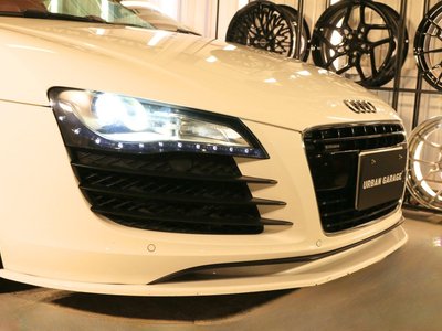 AUDI R8 - 10