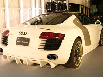 AUDI R8 - 9