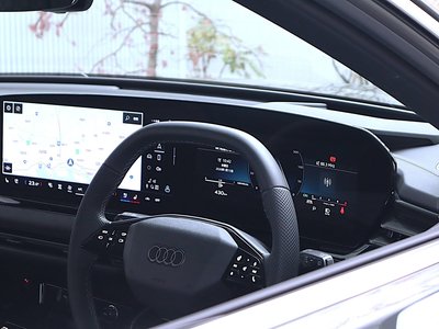 2025 AUDI S5 AVANT photo 3
