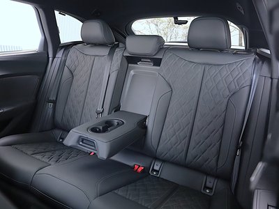2025 AUDI S5 AVANT — миниатюра 211