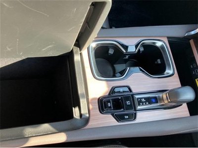 صورة مصغرة 28 لـ 2023 Lexus RX