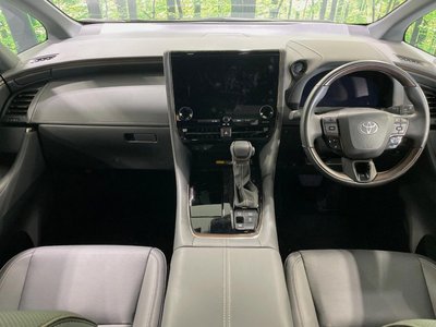2024 Toyota ALPHARD — фото 2