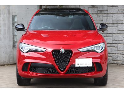 ALFA ROMEO STELVIO - 8