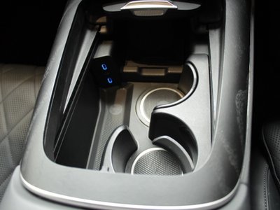 MERCEDES-BENZ E-CLASS - 10