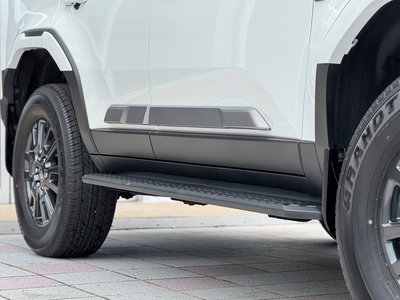 2025 Toyota LAND CRUISER 250 thumbnail 33