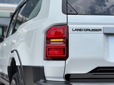 2025 Toyota LAND CRUISER 250 thumbnail 45