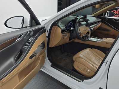 GENESIS G80 (RG3) - 10