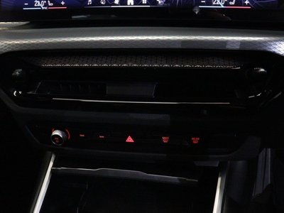 2025 BMW 3 SERIES 缩略图 30