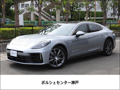PORSCHE PANAMERA - 1