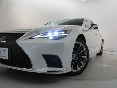 LEXUS LS - 7