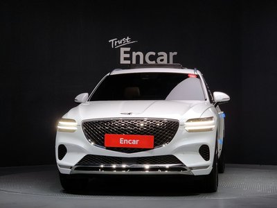 2023 Genesis GV70 photo 2