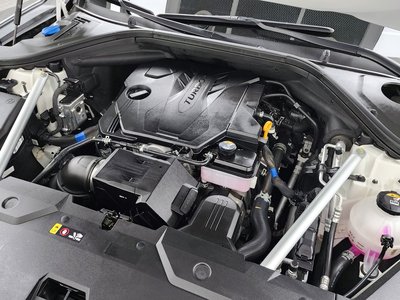 2023 Genesis GV70 photo 7