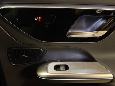 2025 Mercedes-BENZ GLC — миниатюра 27