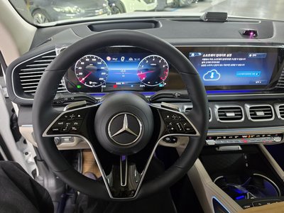 MERCEDES-BENZ GLE - 9