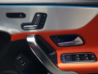 2025 Mercedes-BENZ CLA — миниатюра 33