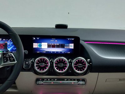 2025 Mercedes-BENZ EQA — миниатюра 16