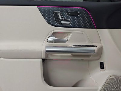 2025 Mercedes-BENZ EQA — миниатюра 15