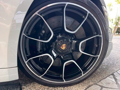 2024 Porsche 911 — миниатюра 21