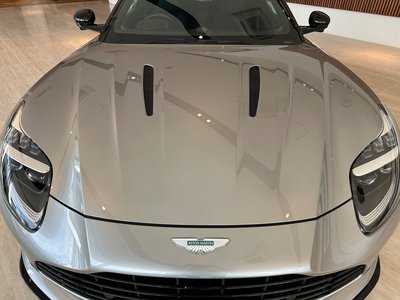 2026 Aston Martin DB12 照片 16
