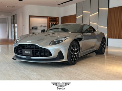 2026 Aston Martin DB12 照片 3