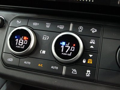 2026 LAND Rover DEFENDER — миниатюра 22