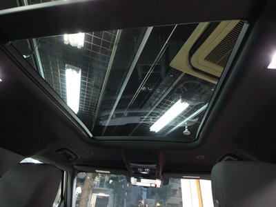 2026 LAND Rover DEFENDER — миниатюра 25