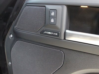 2026 LAND Rover DEFENDER — миниатюра 27