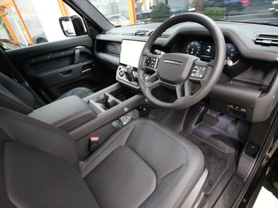 2026 LAND Rover DEFENDER — миниатюра 14