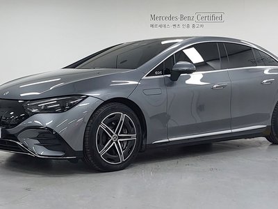 MERCEDES-BENZ EQE