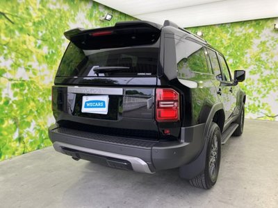 2025 Toyota LAND CRUISER 250 photo 3