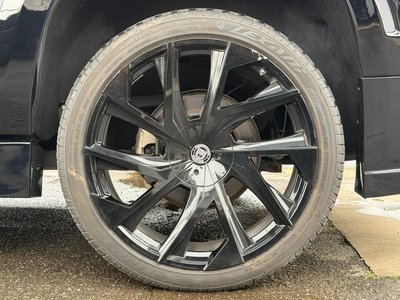 صورة مصغرة 61 لـ 2017 Cadillac ESCALADE