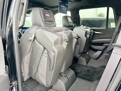صورة مصغرة 52 لـ 2017 Cadillac ESCALADE