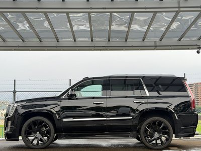 صورة 6 لـ 2017 Cadillac ESCALADE