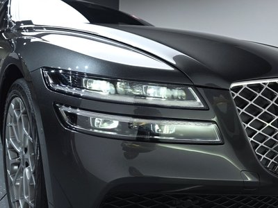 2022 Genesis G80 (RG3) 照片 9