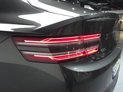 2022 Genesis G80 (RG3) 照片 10