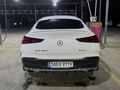 صورة 3 لـ 2023 Mercedes-BENZ GLE