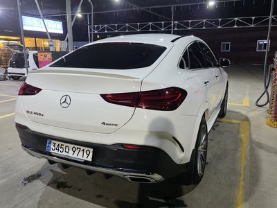 صورة 4 لـ 2023 Mercedes-BENZ GLE