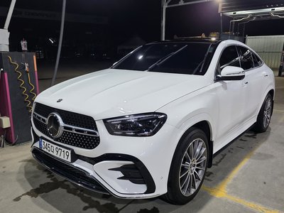 صورة 1 لـ 2023 Mercedes-BENZ GLE