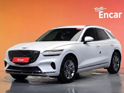 صورة 1 لـ 2023 Genesis GV70