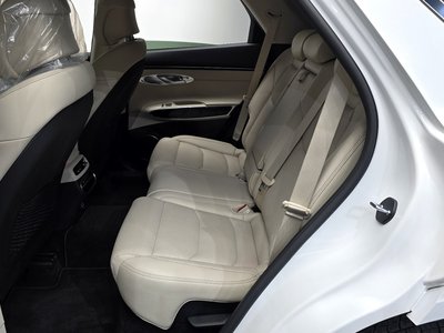 صورة مصغرة 17 لـ 2023 Genesis GV70
