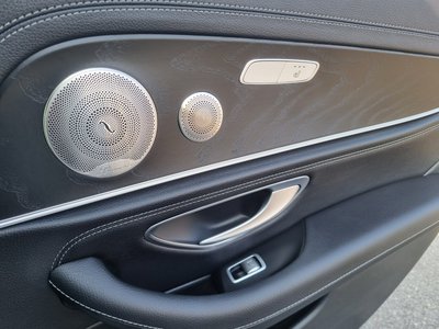 MERCEDES-BENZ E-CLASS - 10