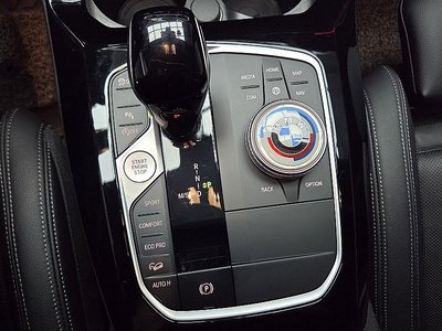 2022 BMW X3 — миниатюра 15