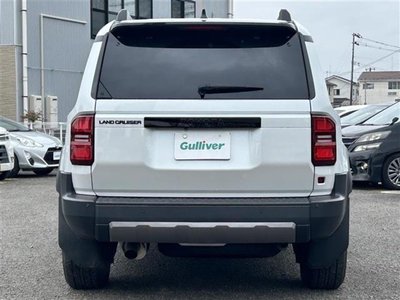 TOYOTA LAND CRUISER 250 - 7