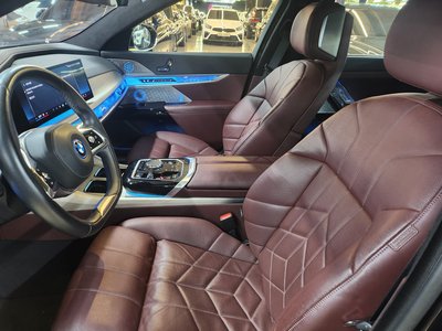 صورة 9 لـ 2024 BMW 7 SERIES