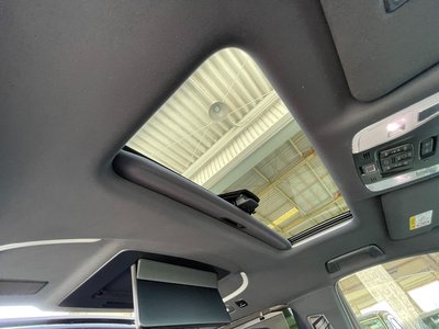 صورة 8 لـ 2021 Toyota ALPHARD