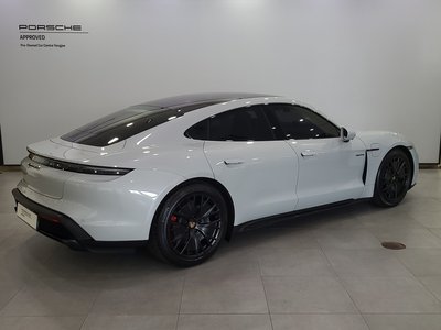 2024 Porsche TAYCAN 照片 4