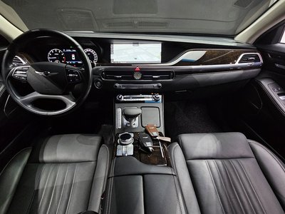 2020 Genesis G90 photo 5