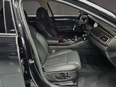 2020 Genesis G90 缩略图 16