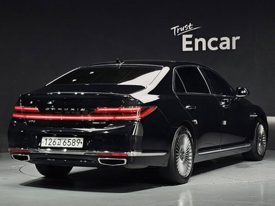 2020 Genesis G90 photo 3